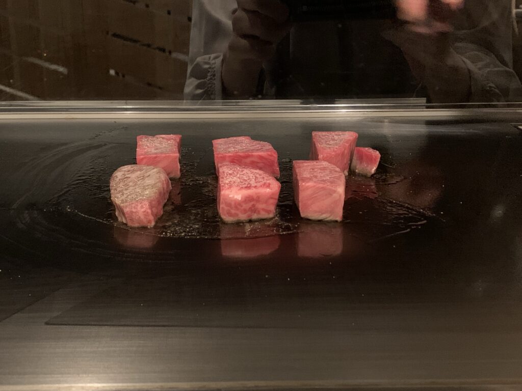 ホテルento レストラン 鉄板焼きとお肉